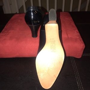 Caiman Per Lei Italian Low Heels